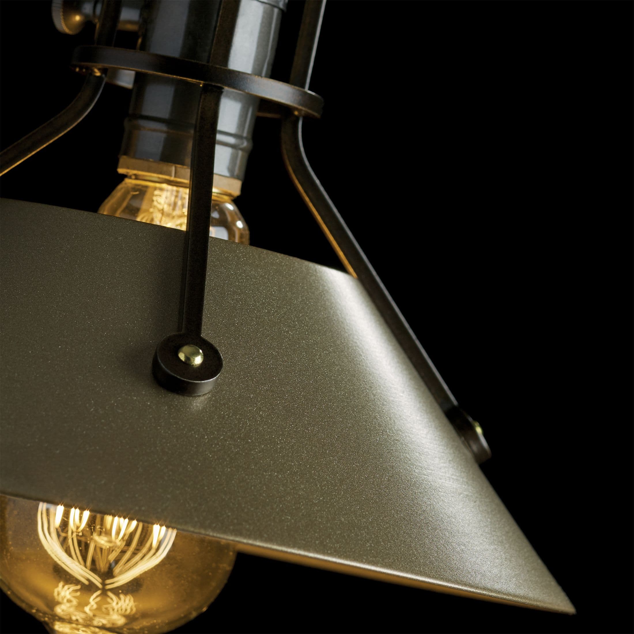 Настольная лампа Hubbardton Forge Henry Table Lamp Hubbardton Forge