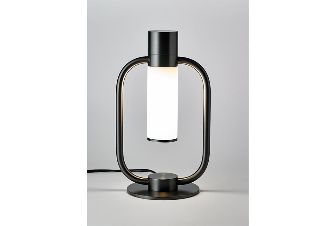 Настольная лампа CVL Storm Table lamp CVL