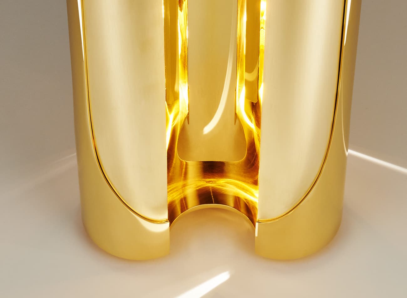 Настольный светильник Charles AJONC 24 carats Gilding Charles