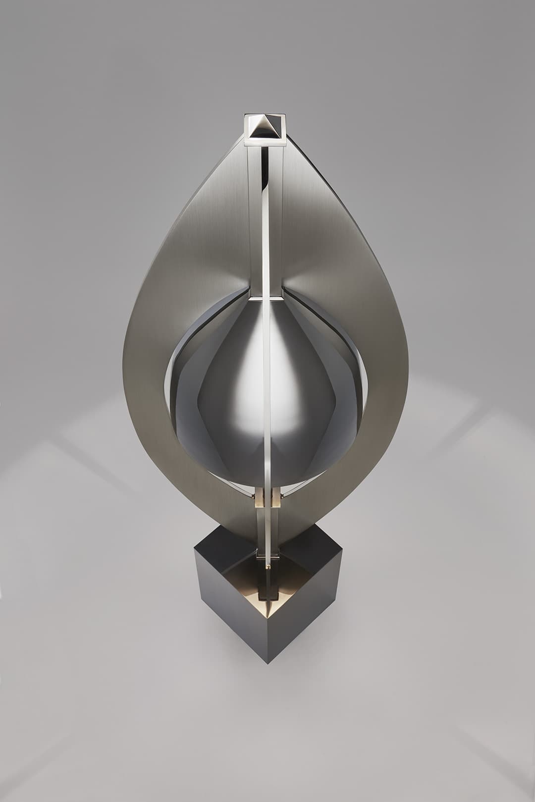 Настольная лампа Charles OGIVE -110 YEARS ANNIVERSARY Charles