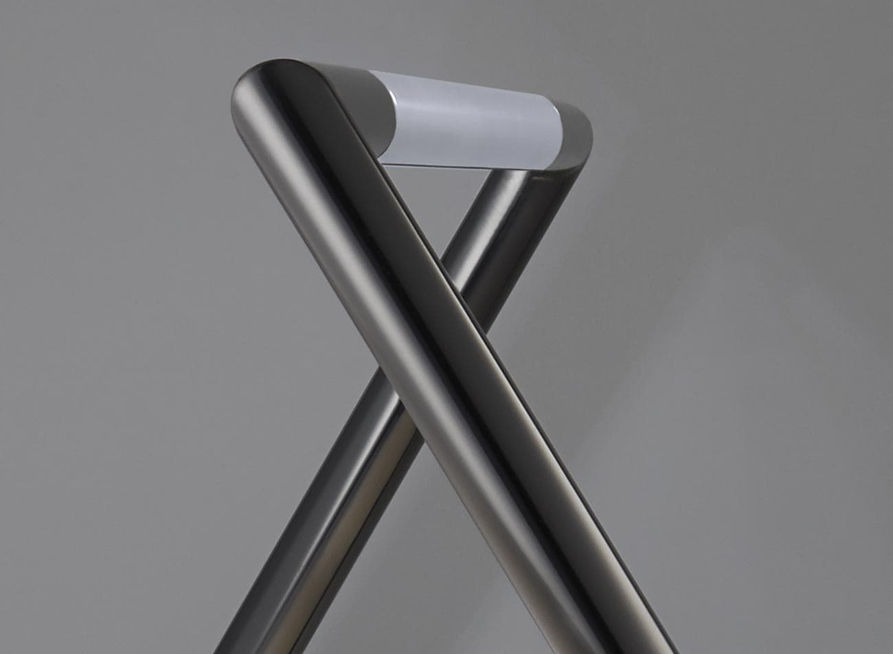 Настольный светильник Charles LINEA L Charles