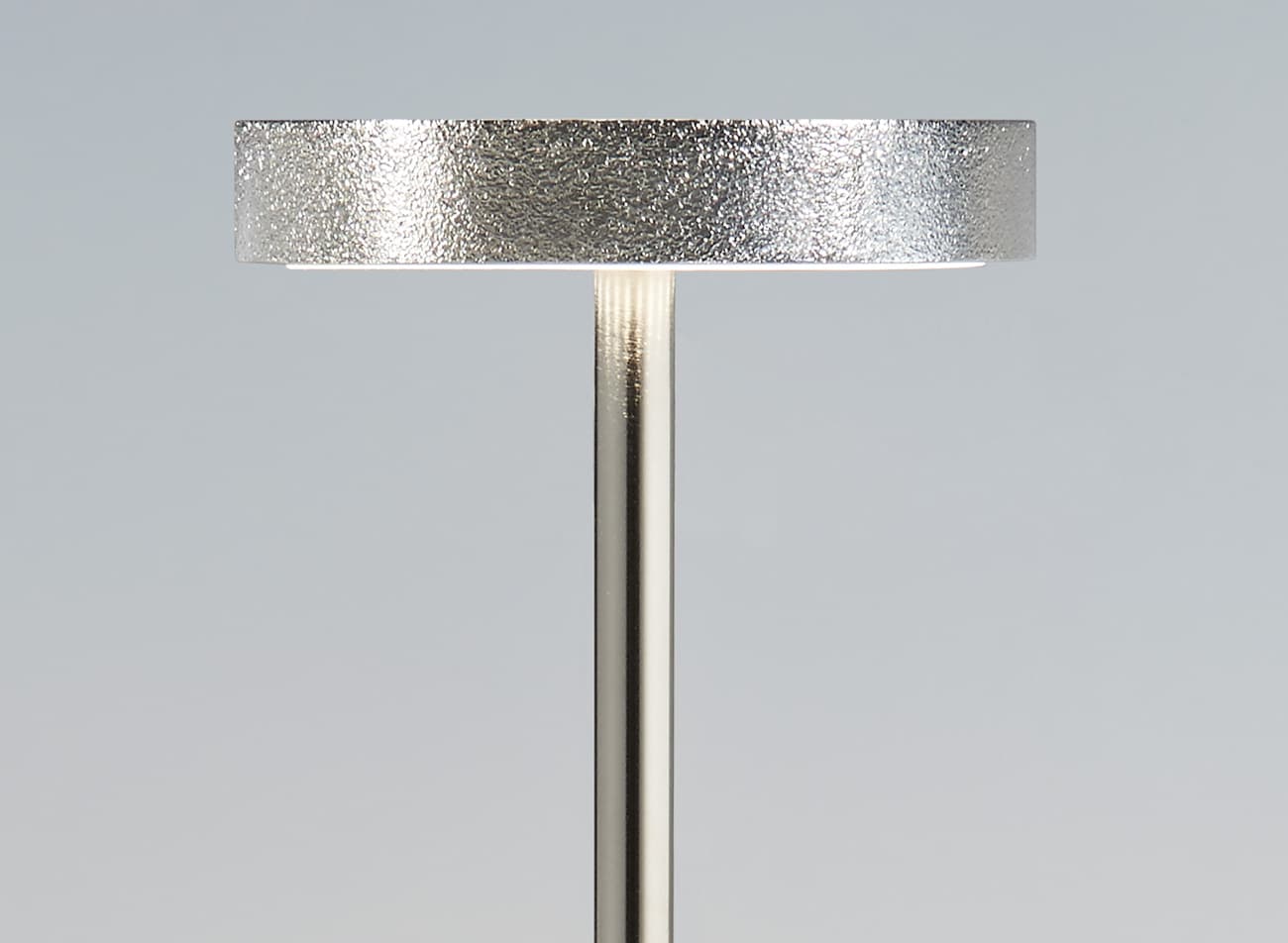 Настольная лампа Charles LUXCIOLE Wireless Charles