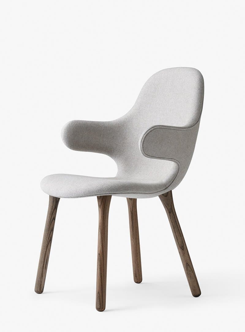 Стул с подлокотниками AndTradition Catch JH1