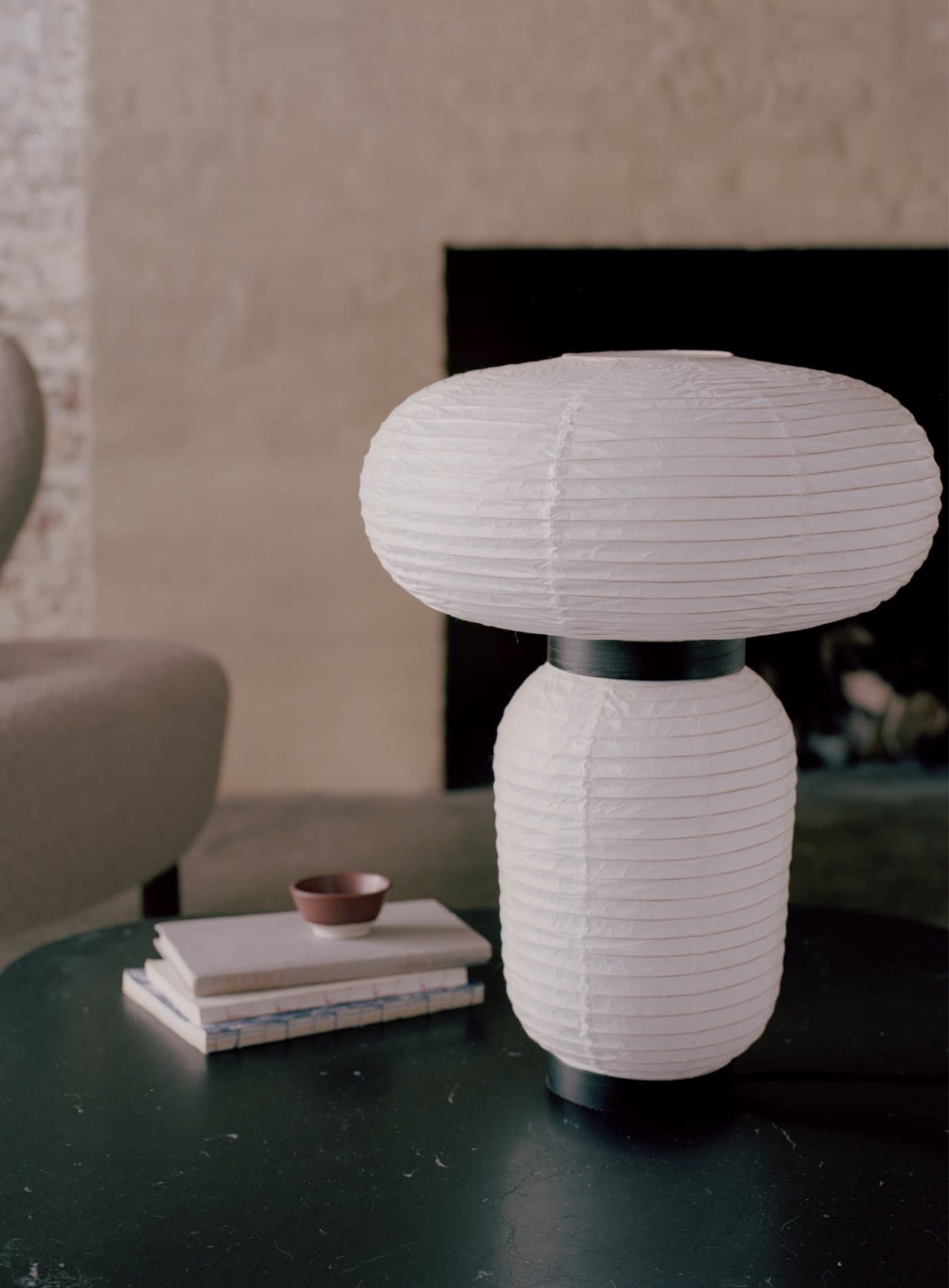 Настольный светильник AndTradition Formakami JH18 AndTradition