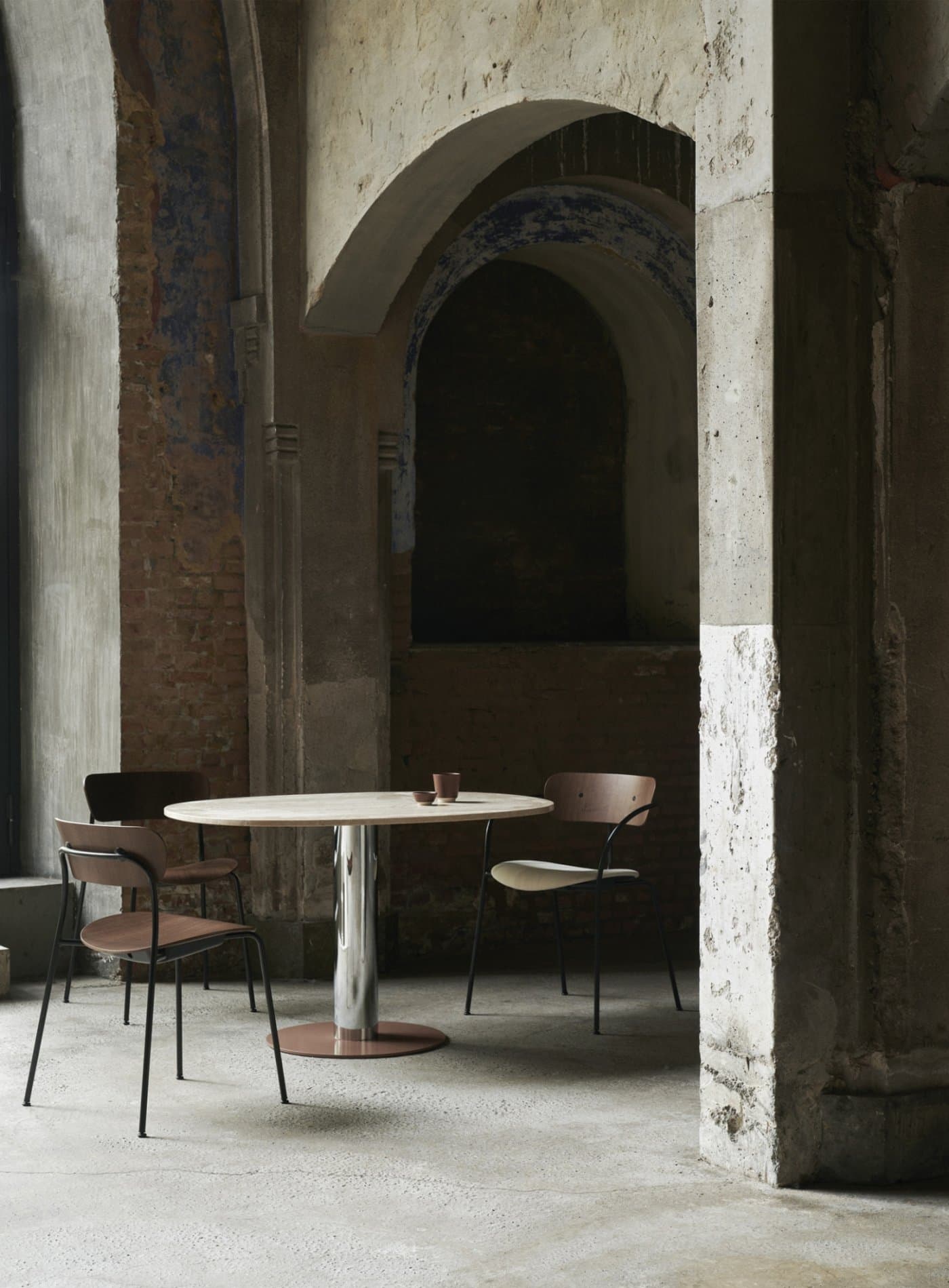 Обеденный стол AndTradition Mezcla JH22