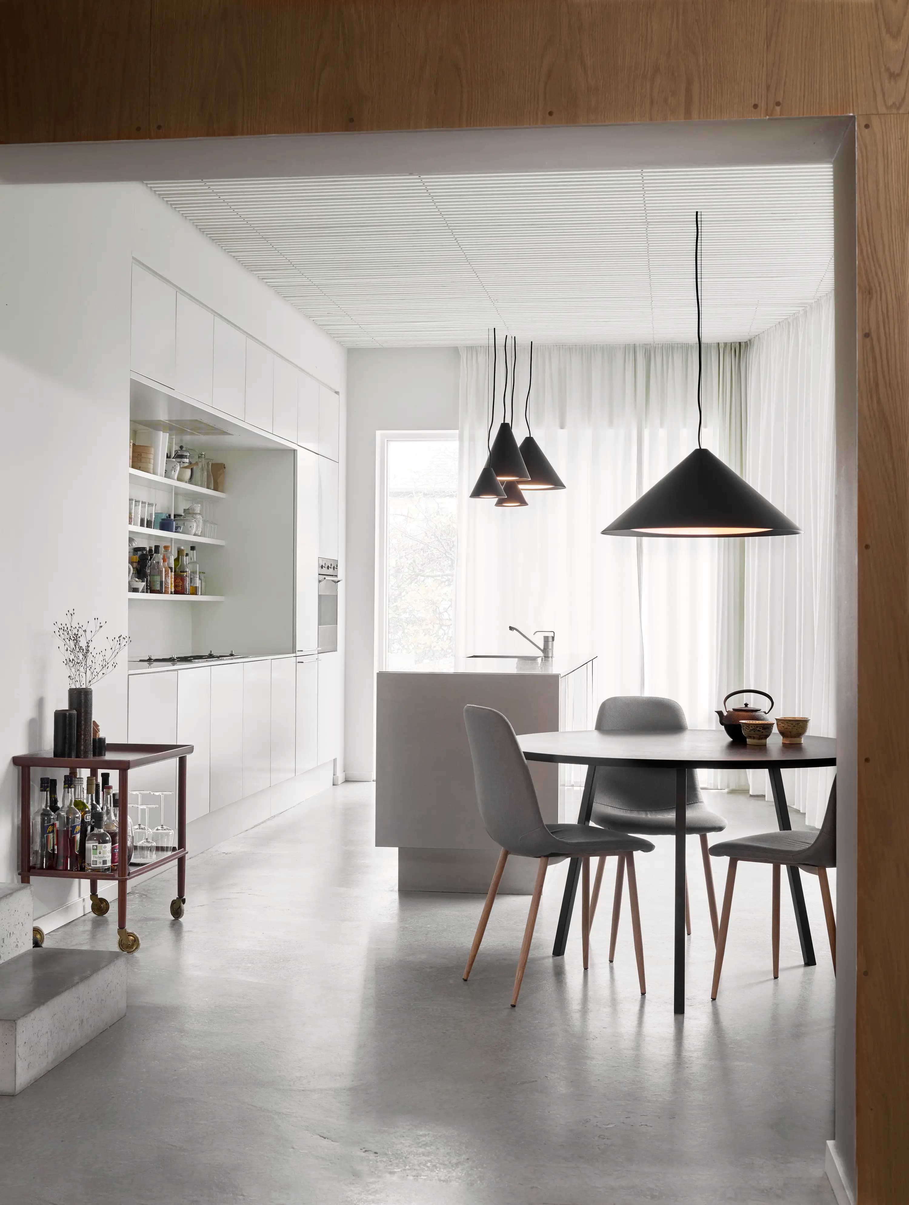 Louis Poulsen Keglen Pendant Black Ø 175 — фото 4