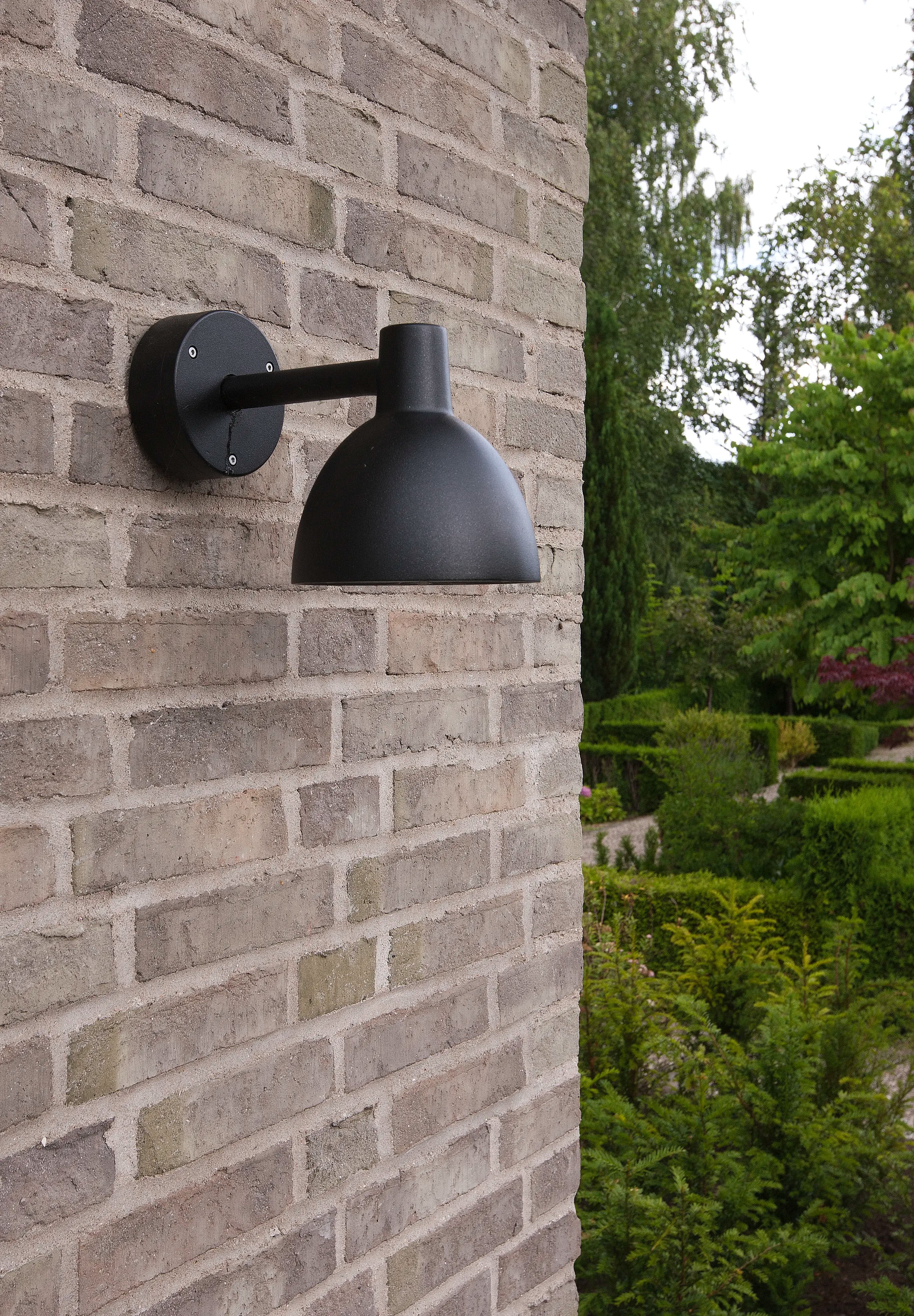 Louis Poulsen Toldbod 155 Outdoor Wall Lamp Black texture — фото 6