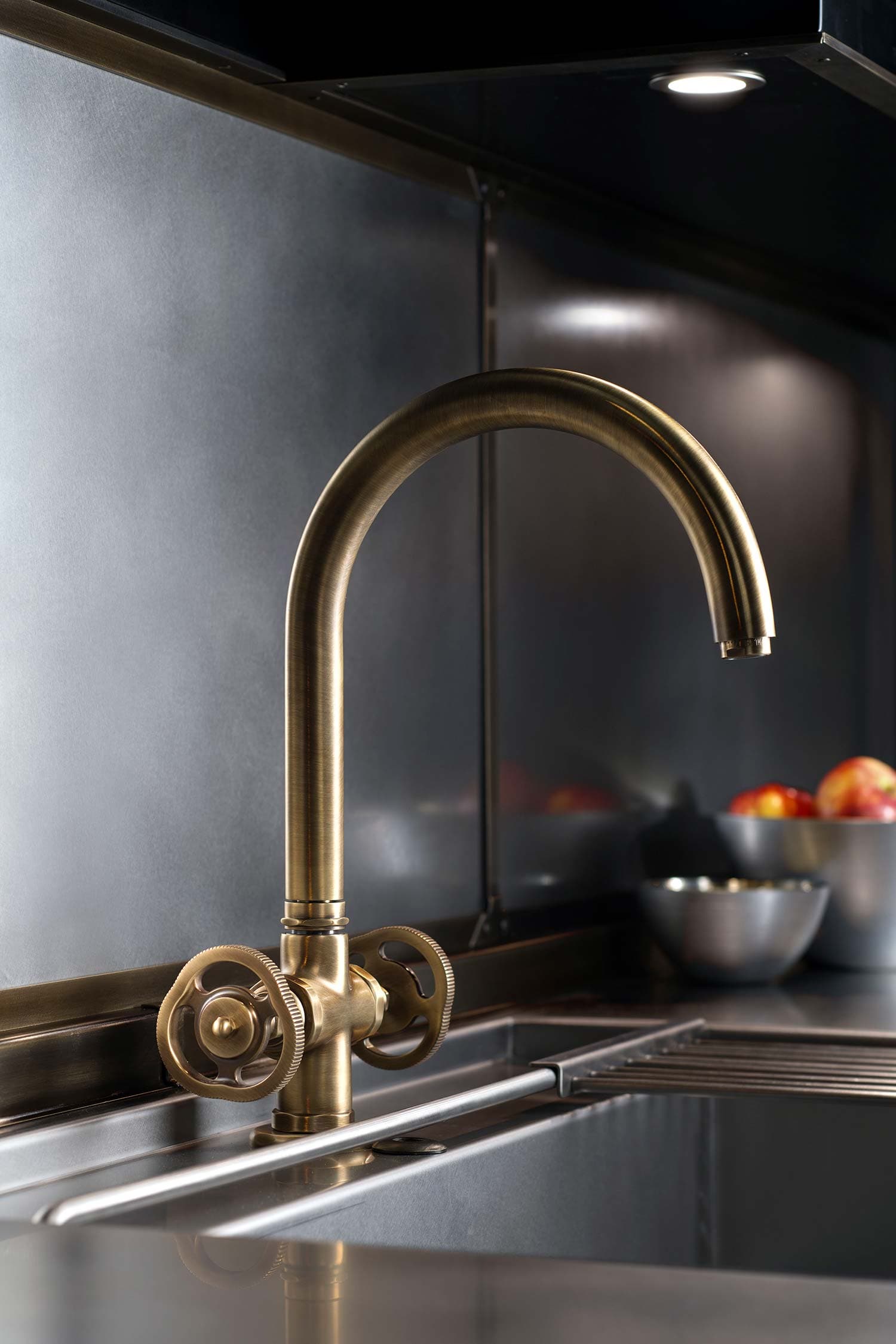 RESTART Полупотопленная раковина | Officine Gullo — фото 12