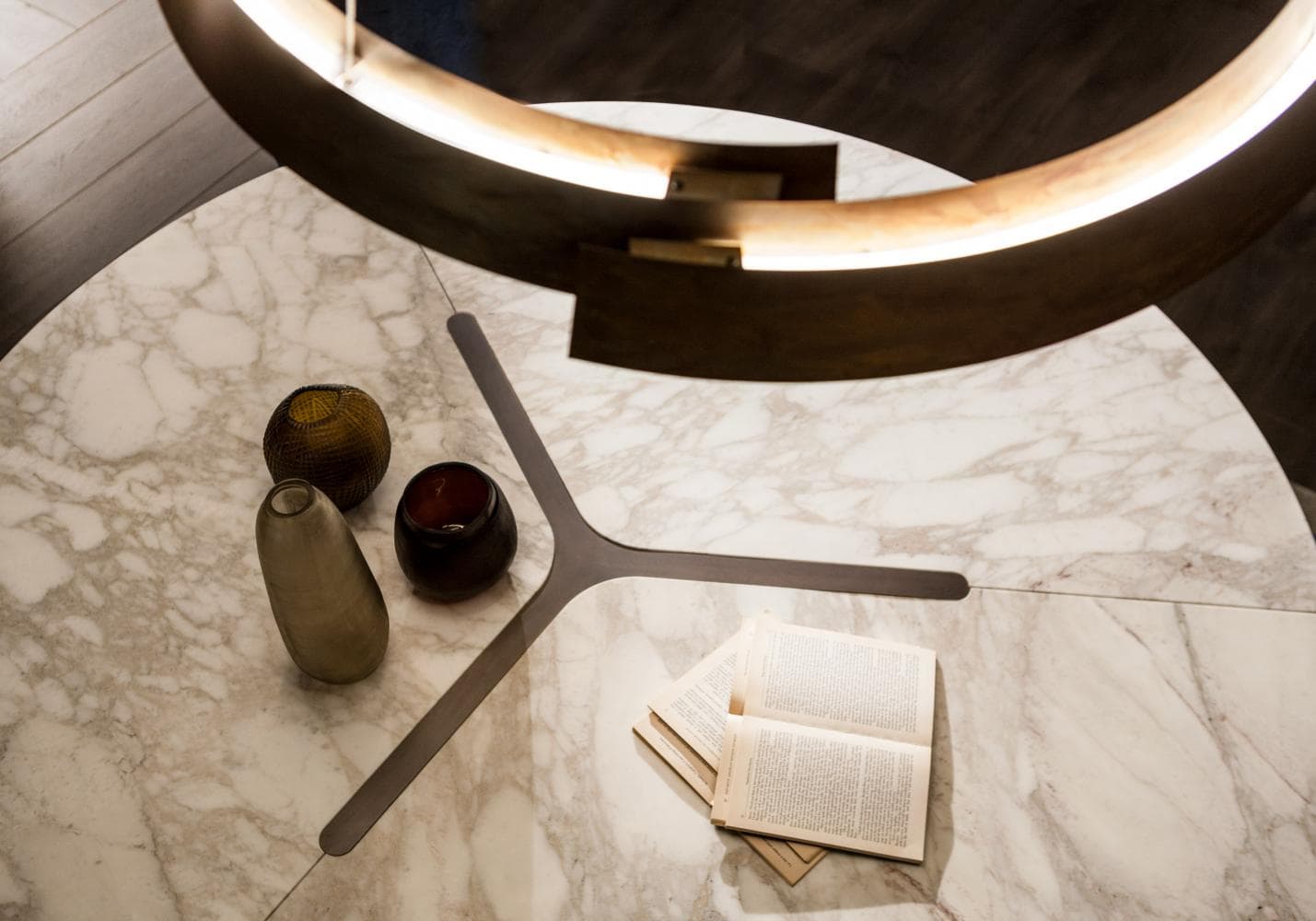 Обеденный стол Laurameroni Infinity Round table — фото 4