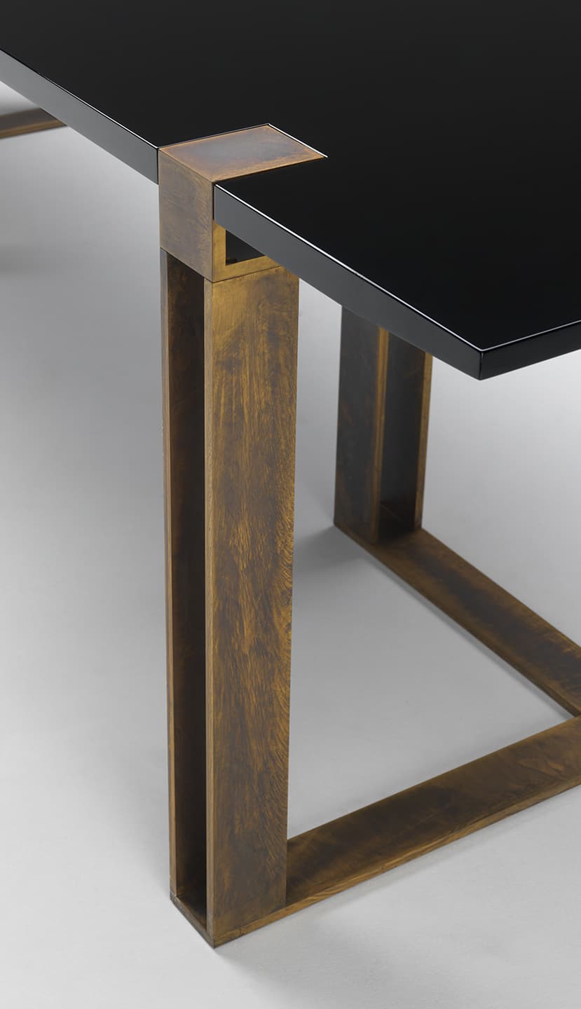 Обеденный стол Paolo Castelli Black and Gold dining table — фото 7
