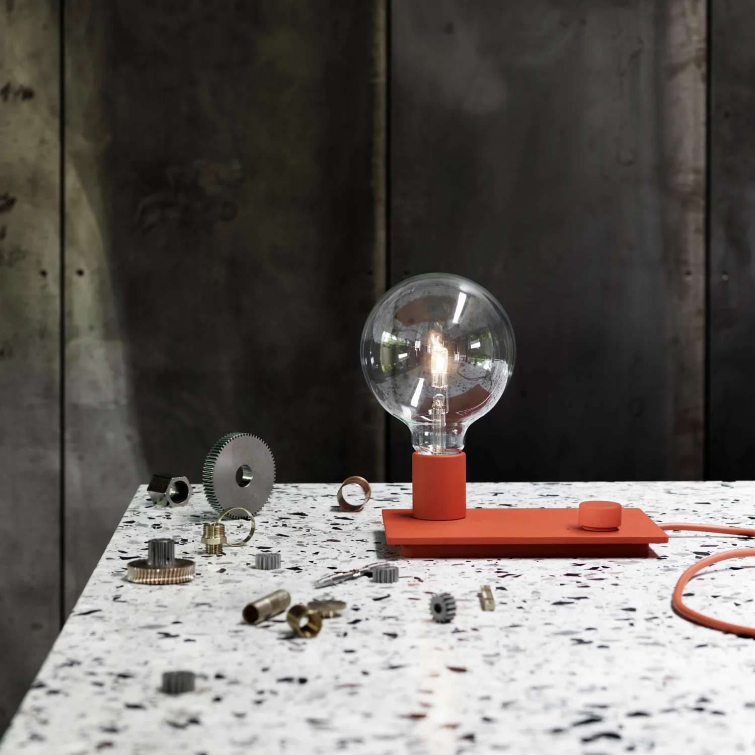 Настольный светильник MUUTO Control — фото 3