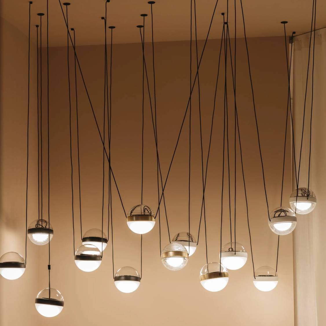 Leds C4 — Подвесной светильник LedsC4 Quantic