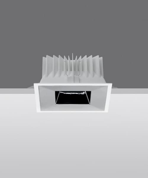 Встраиваемый в потолок светильник iGuzzini Reflex Easy square