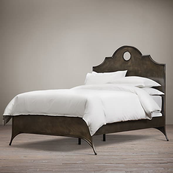 Restoration Hardware 19th C. Keyhole Metal Arch Bed without Footboard