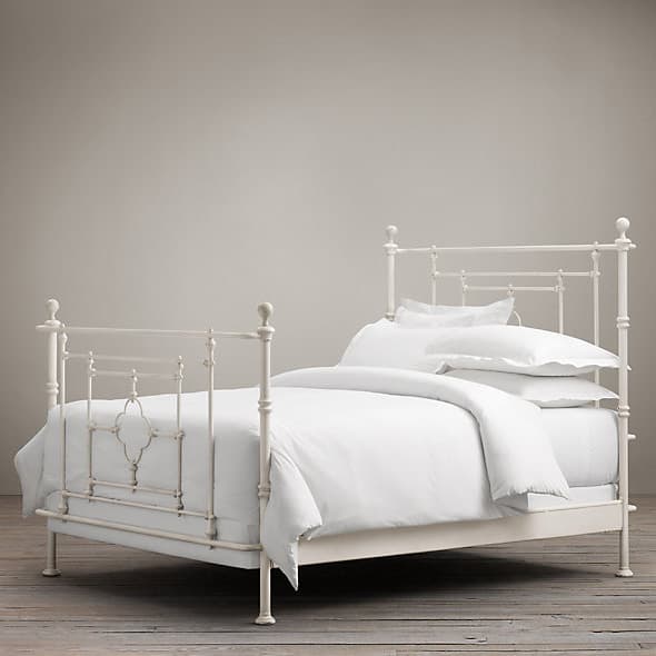 Restoration Hardware 19th C. Quatrefoil Iron Bed Distressed White