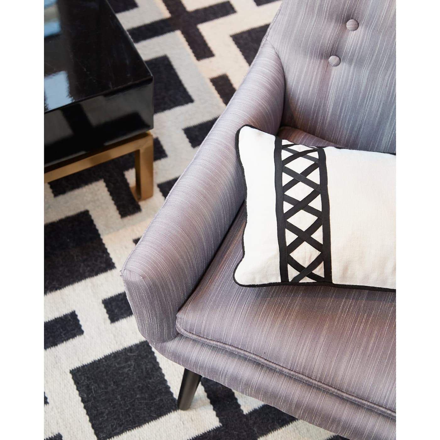 Кресло Jonathan Adler Mrs. Godfrey Chair — фото 8