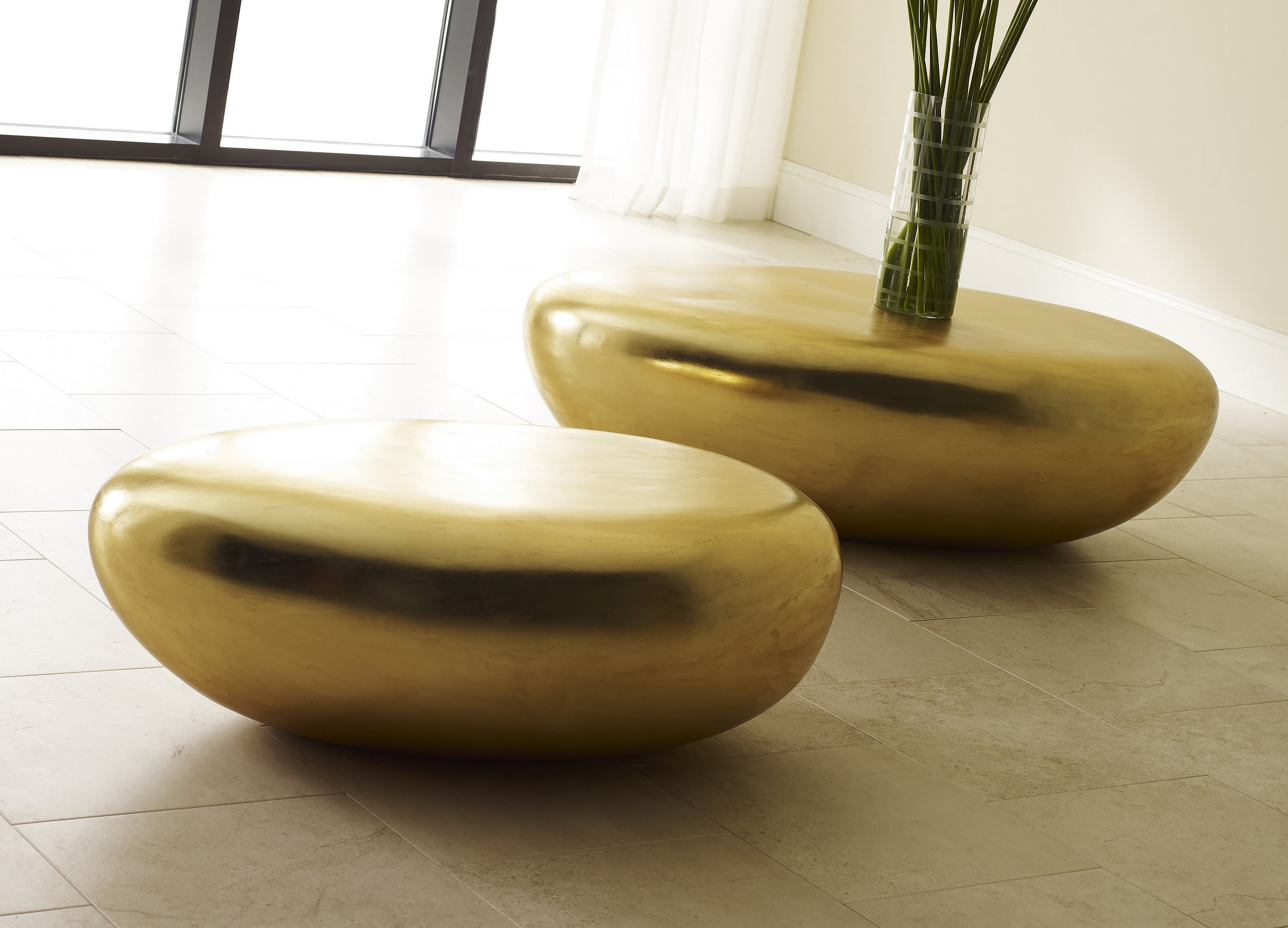 Журнальный стол Phillips Collection River Stone Coffee Table — фото 4