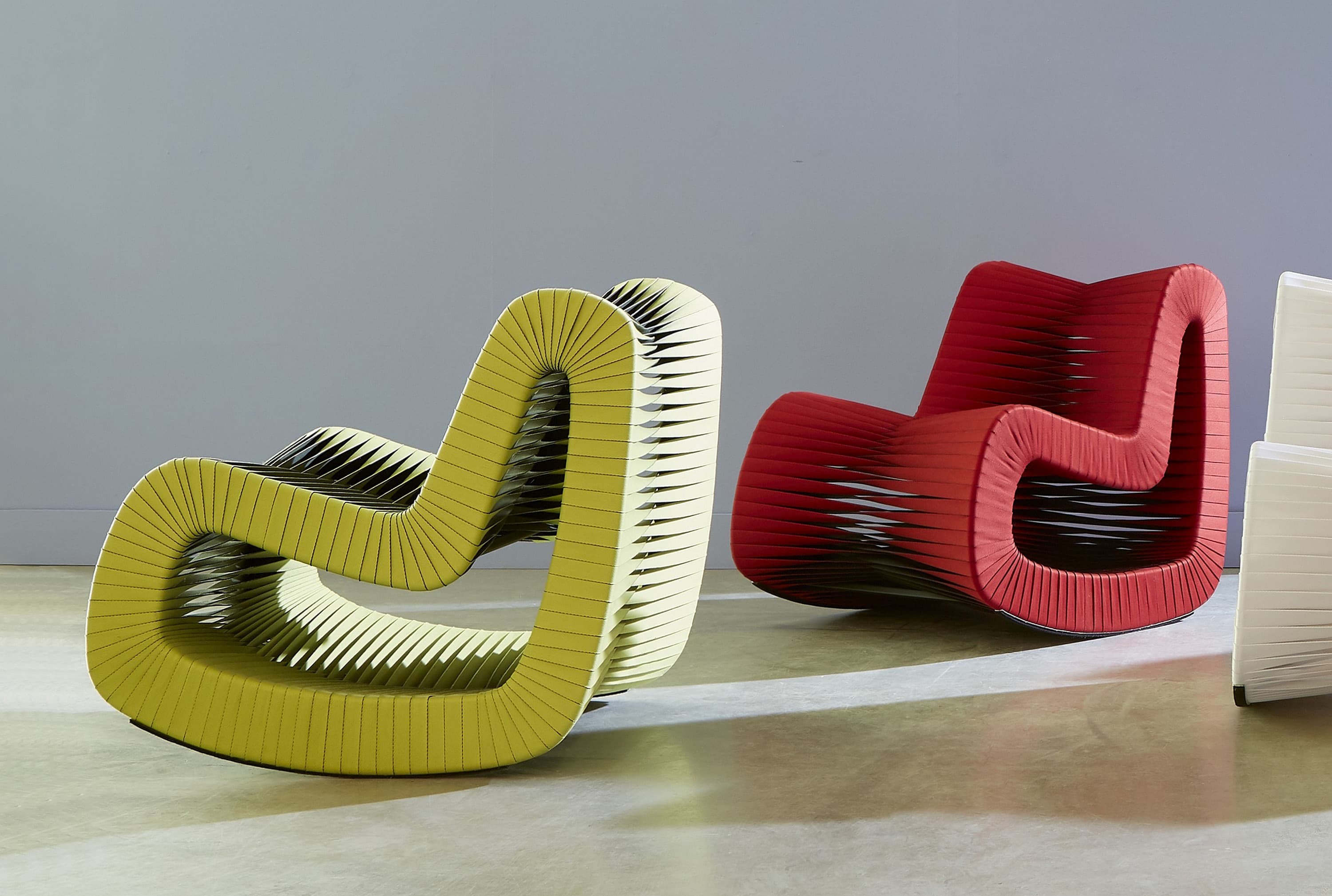 Кресло Phillips Collection Seat Belt Rocking Chair — фото 7