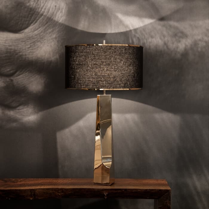Настольная лампа Hudson Furniture Liberte