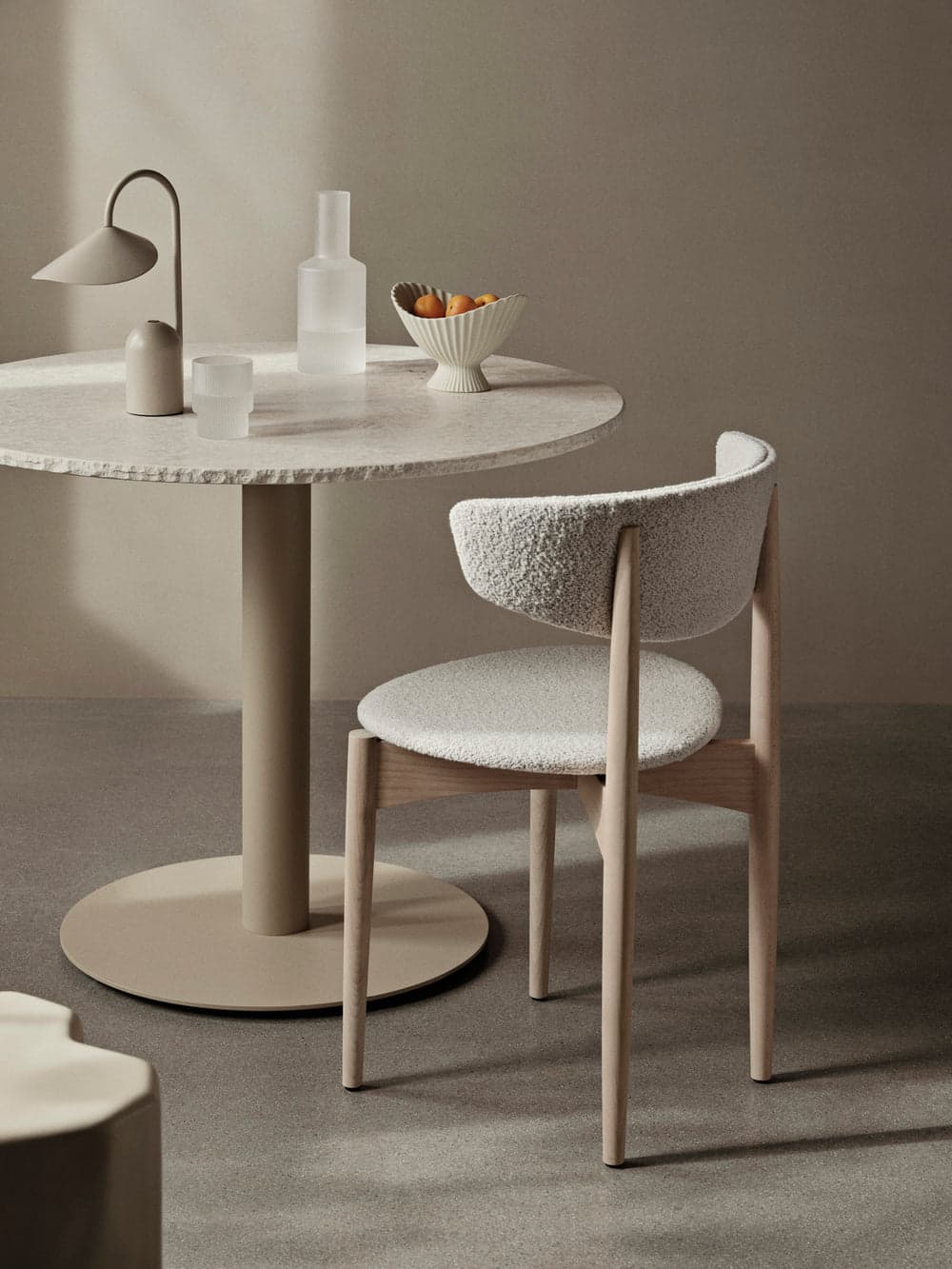 Ferm Living Herman Dining Chair - Upholstered - Soft Bouclé - White Beech/Off-White/Sand — фото 3