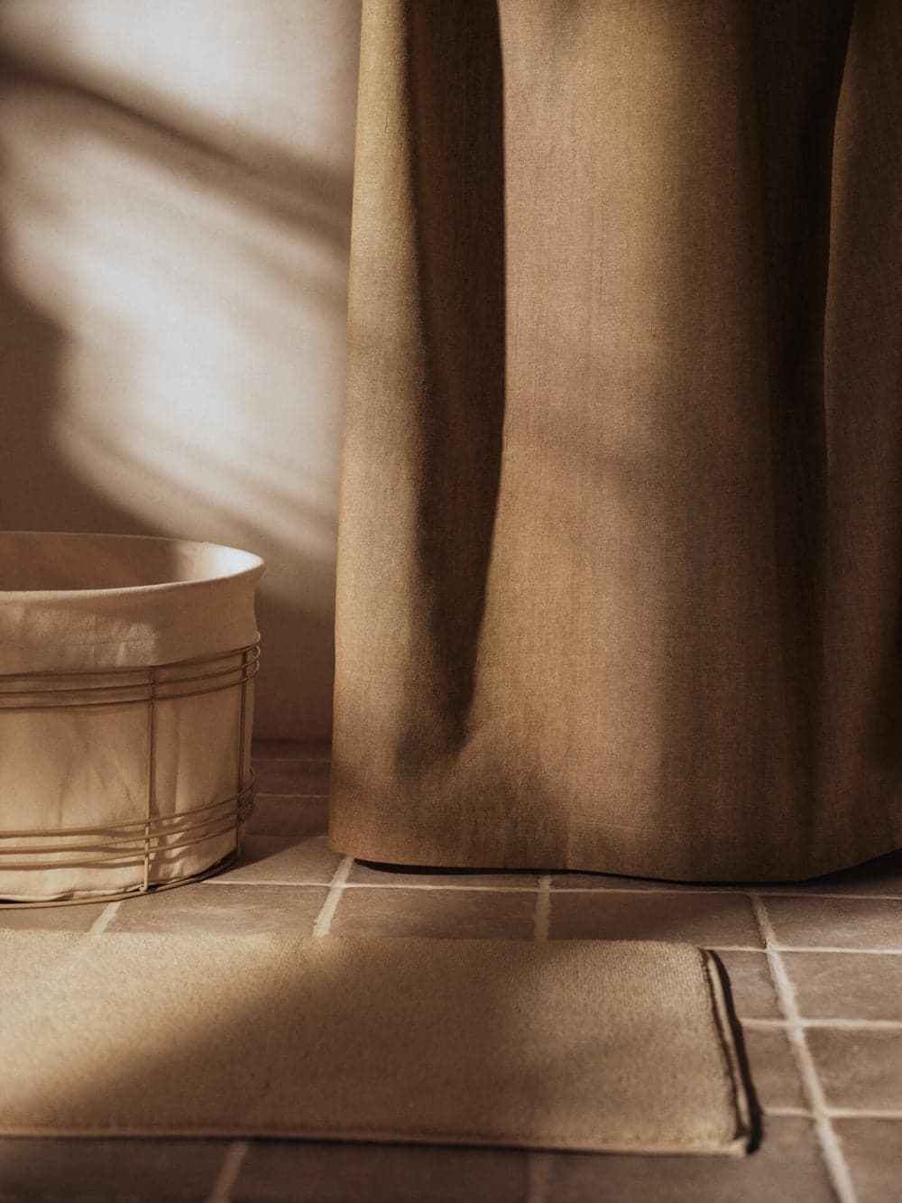 Ferm Living Fio Basket - Low - Cashmere/Natural — фото 4