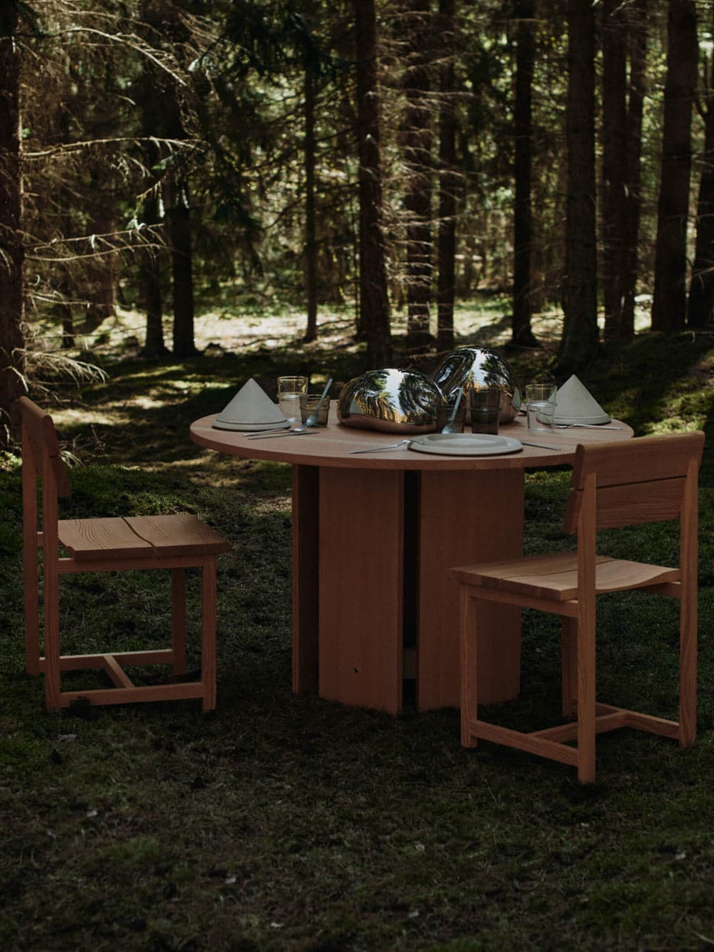 Ferm Living Aukko Dining Table - Ø140 - Douglas Fir — фото 8