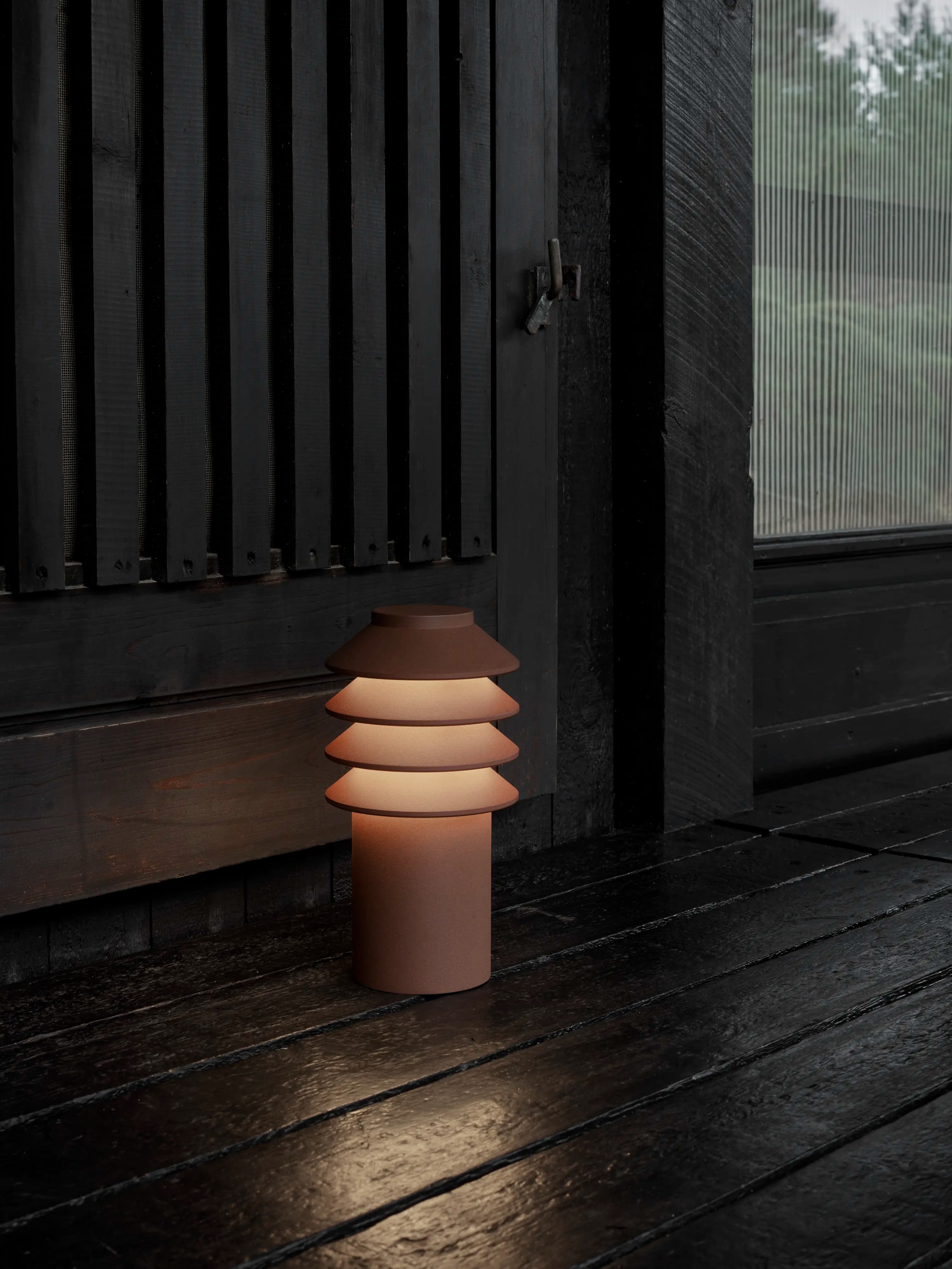 Louis Poulsen Bysted Garden Bollard Corten colour SHORT — фото 5