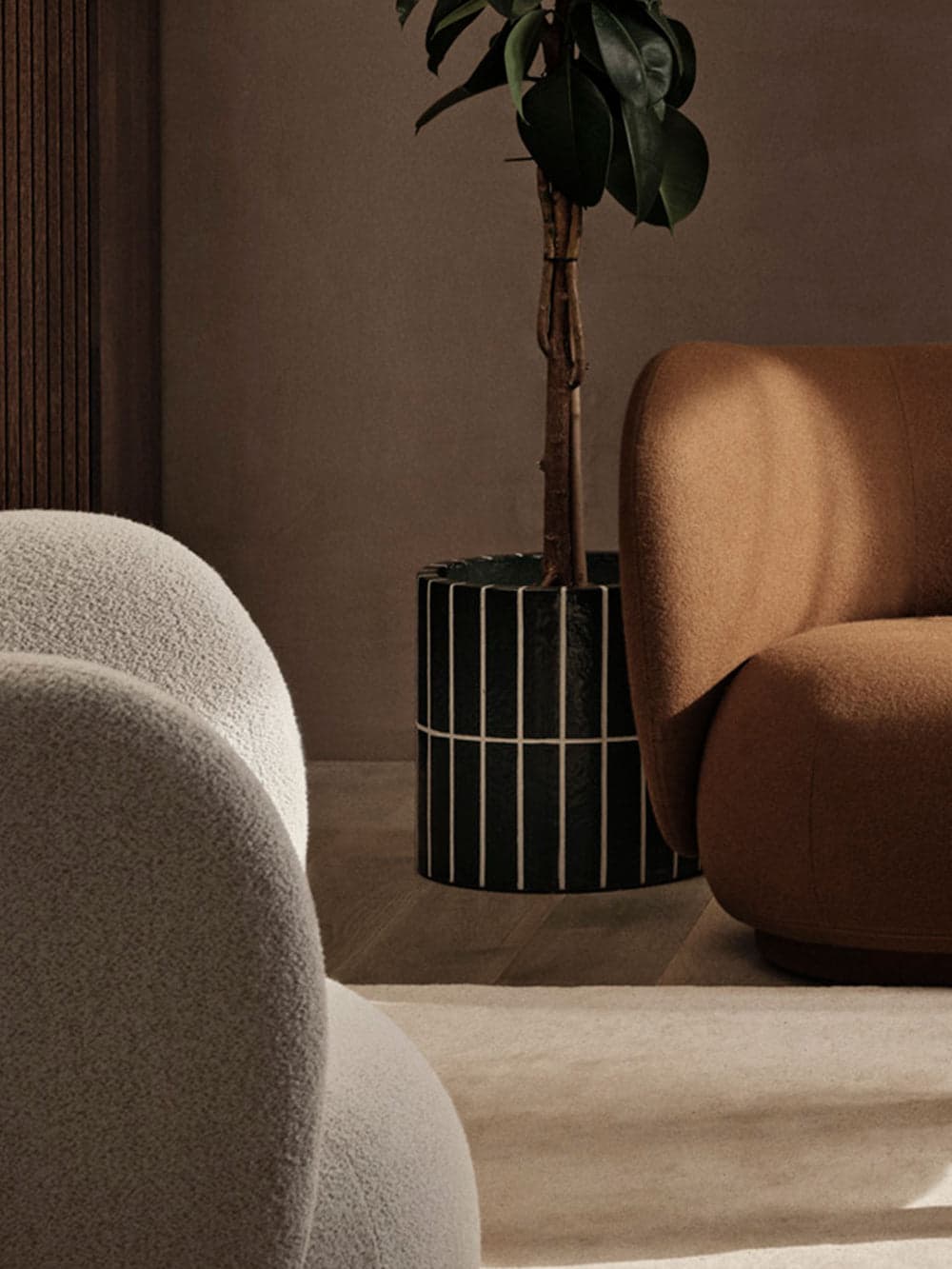 Ferm Living Pillar Plant Pot - Dark Green — фото 4