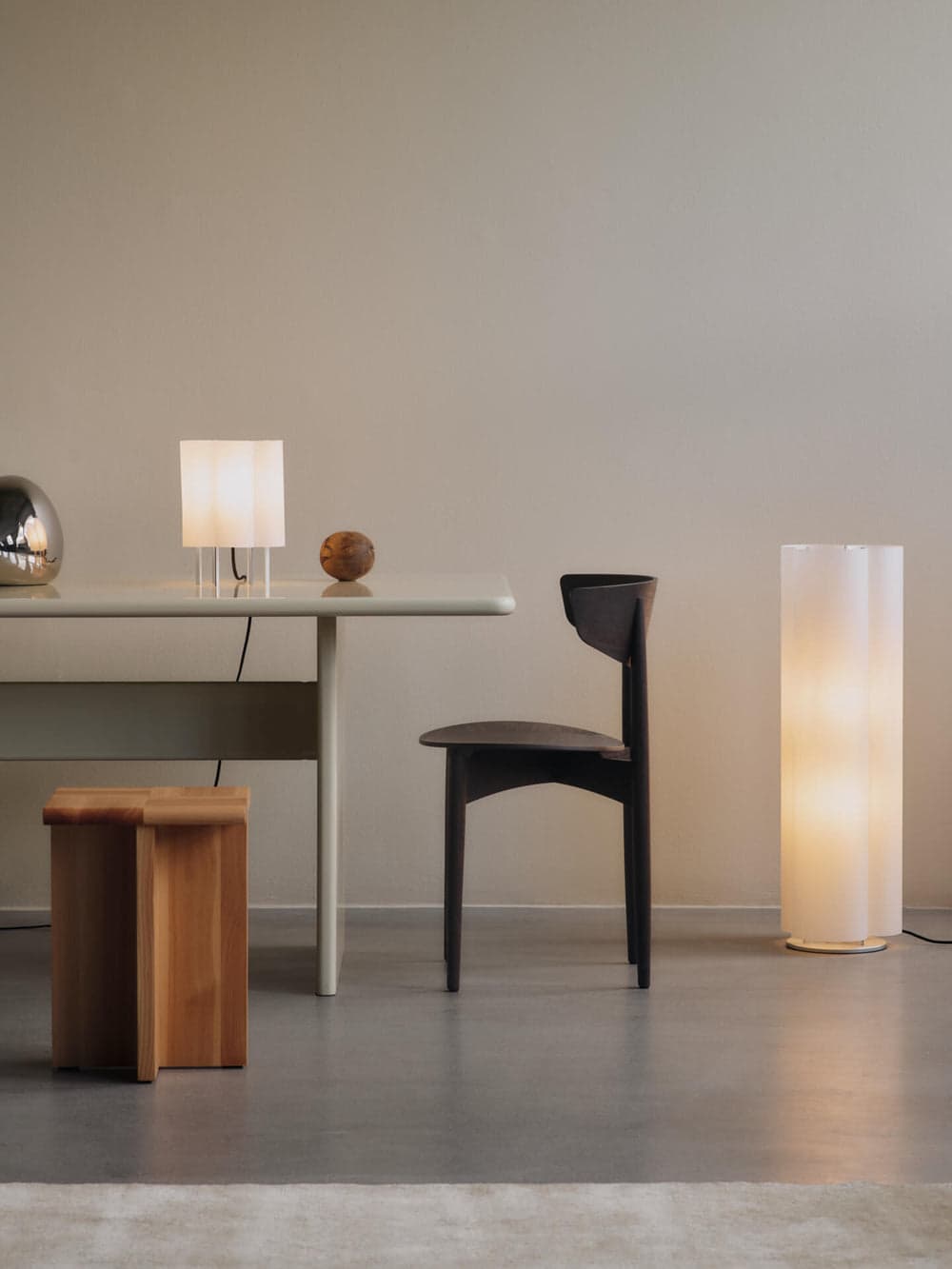 Ferm Living Herman Dining Chair - Wood - Dark Stained Beech — фото 3
