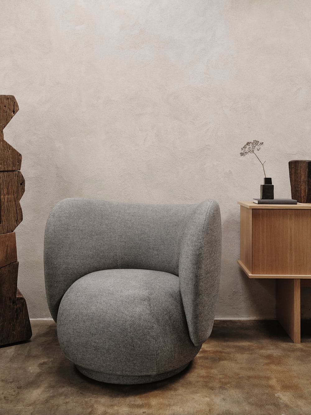 Ferm Living Rico Lounge Chair - Swivel - Main Line Flax - Navy Melange — фото 4