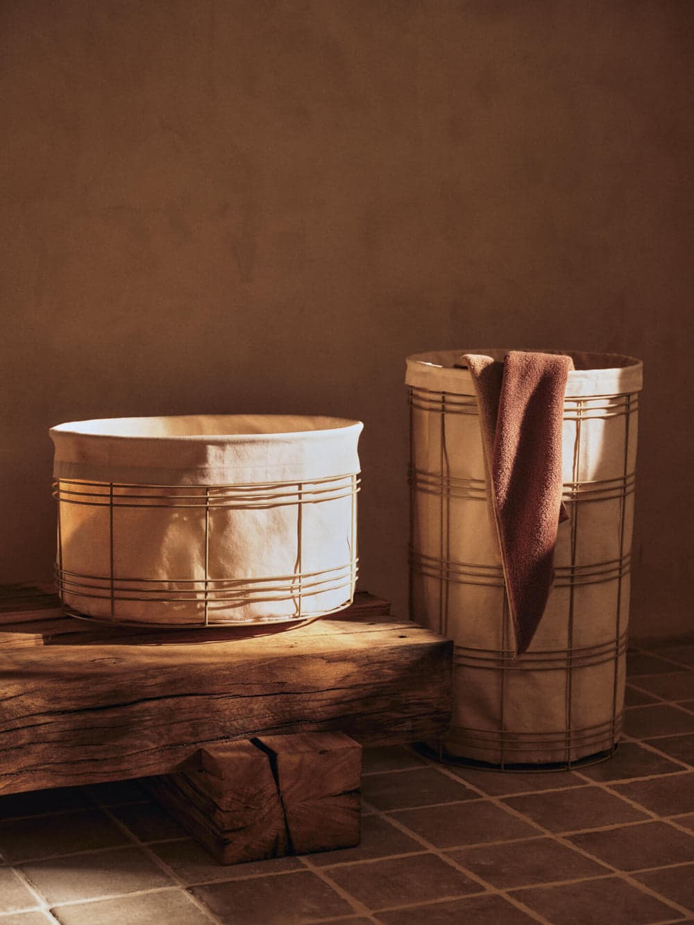 Ferm Living Fio Basket - Low - Cashmere/Natural — фото 3