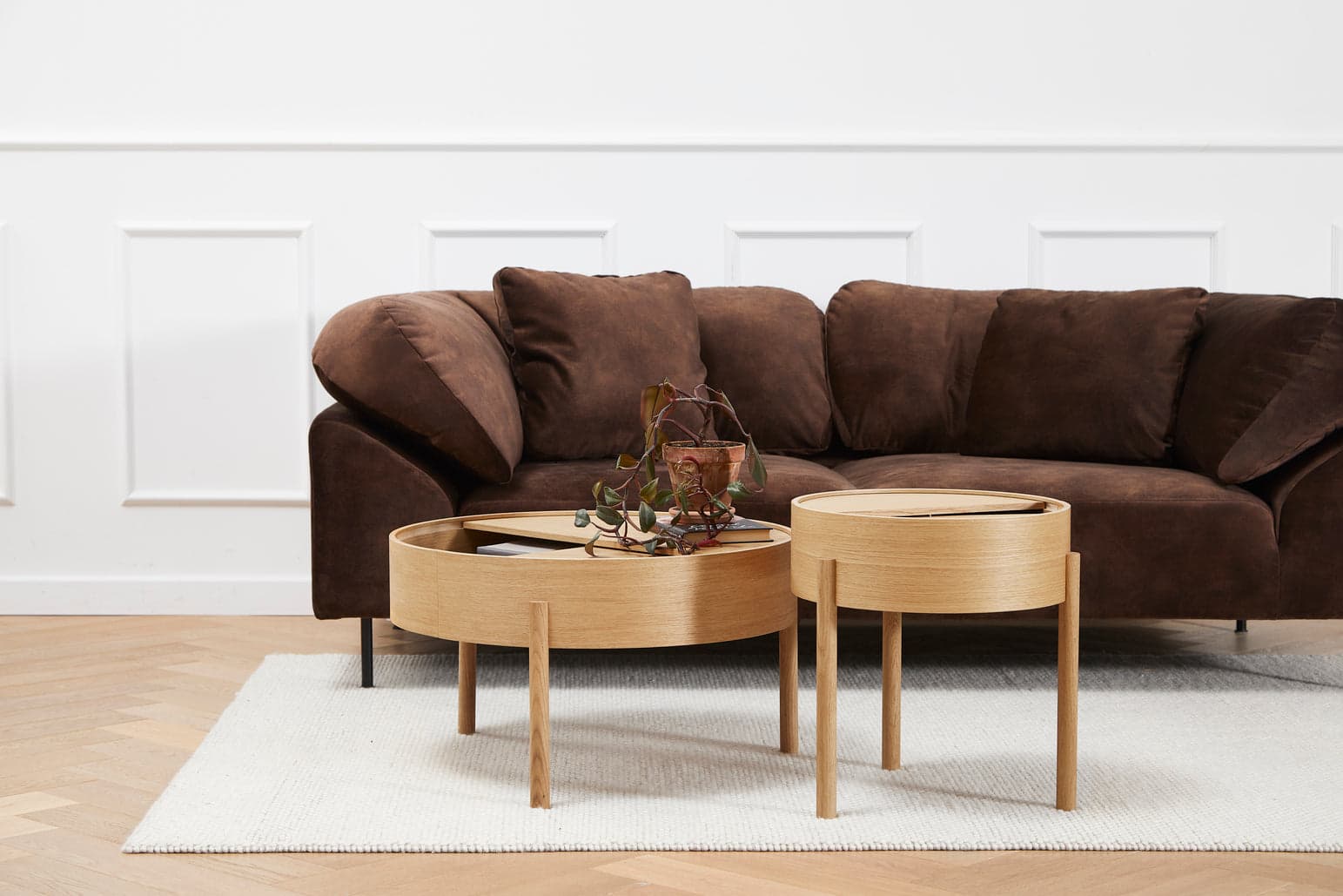 WOUD Arc side table (42 cm) - Oiled oak — фото 5