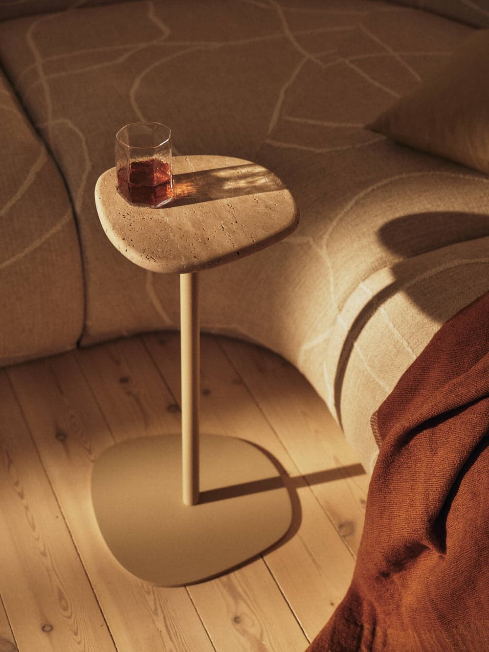 Ferm Living Plyo Accent Table - Light Cashmere — фото 3