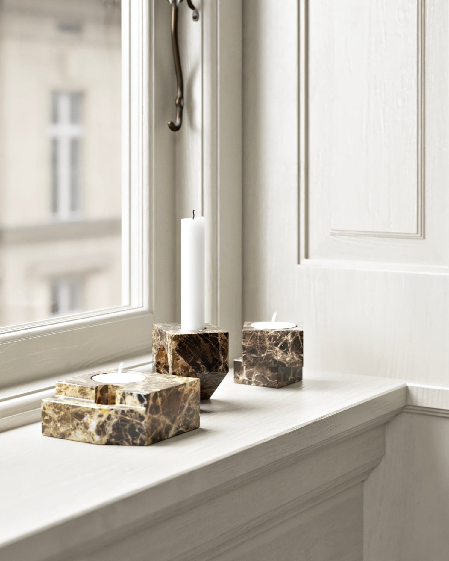 WOUD Jeu de dés 2 candle holder - Brown — фото 4