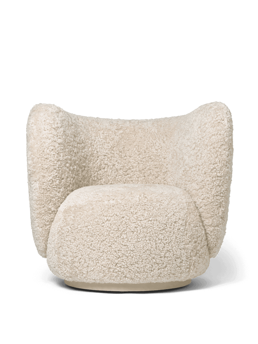Ferm Living Rico Lounge Chair - Swivel - Sheepskin - Moonlight