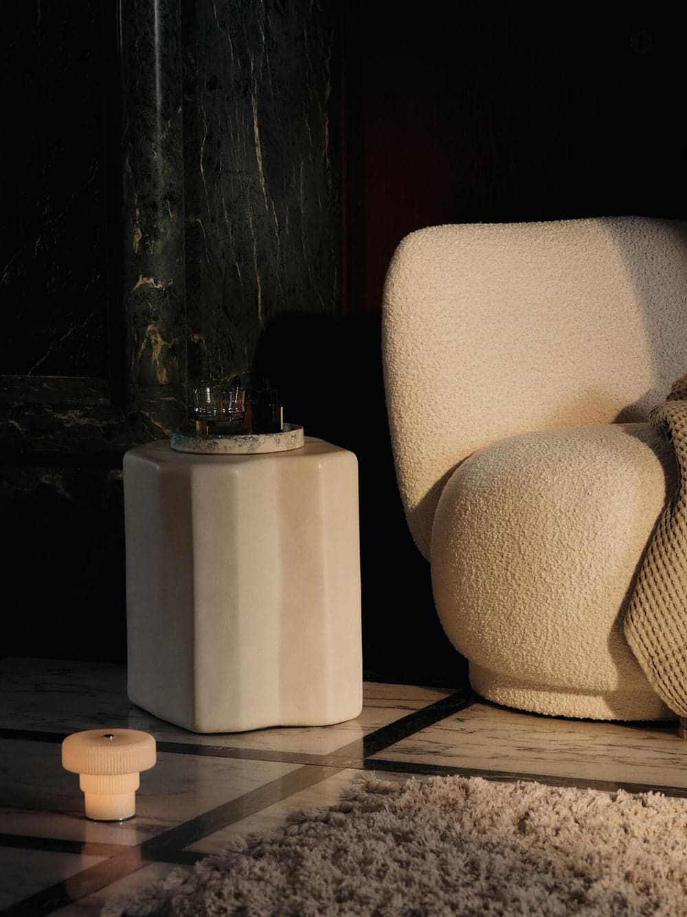 Ferm Living Rico Piccolo Lounge Chair - Nordic Bouclé - Off-White — фото 5