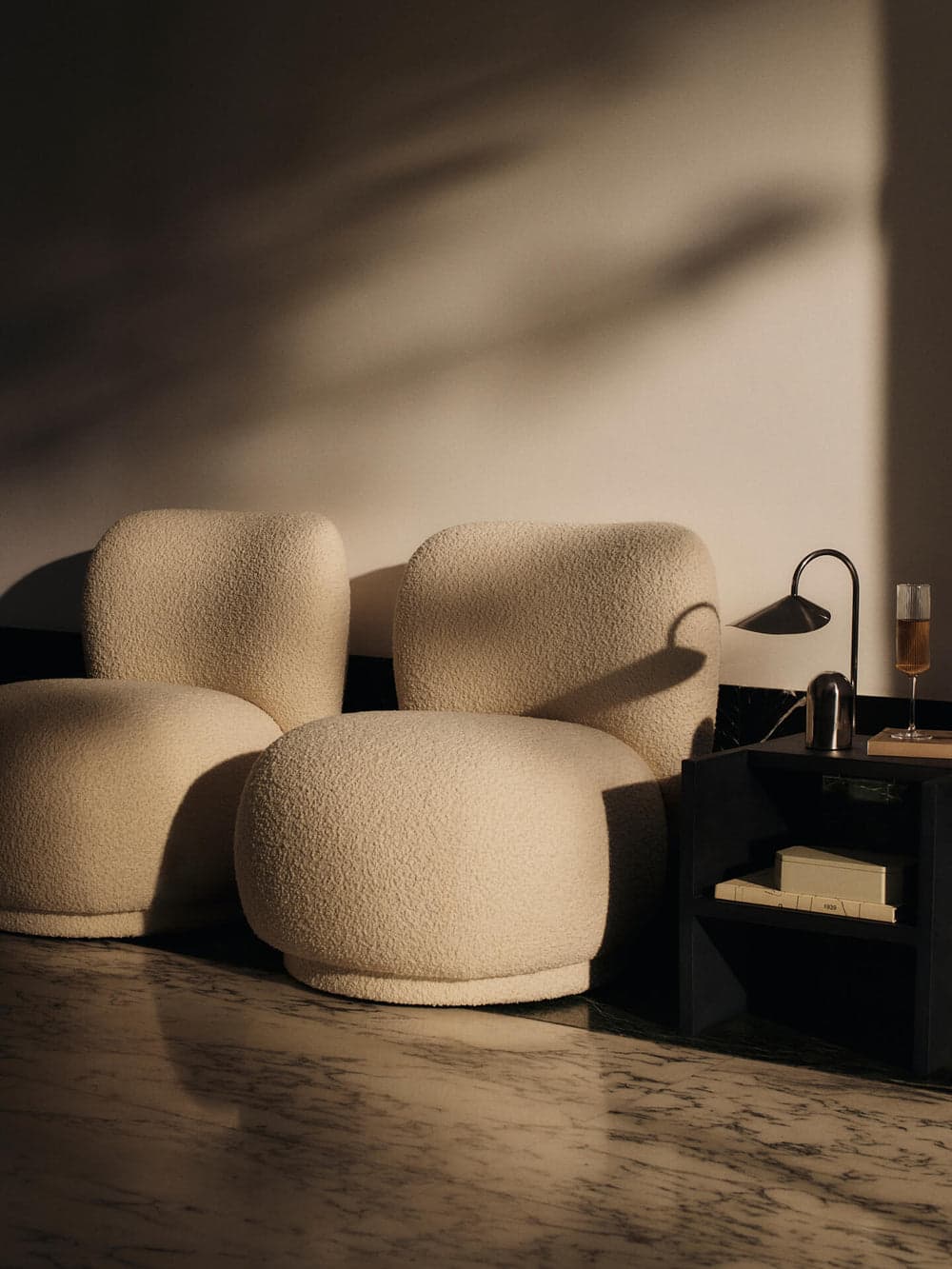 Ferm Living Rico Piccolo Lounge Chair - Nordic Bouclé - Off-White — фото 4
