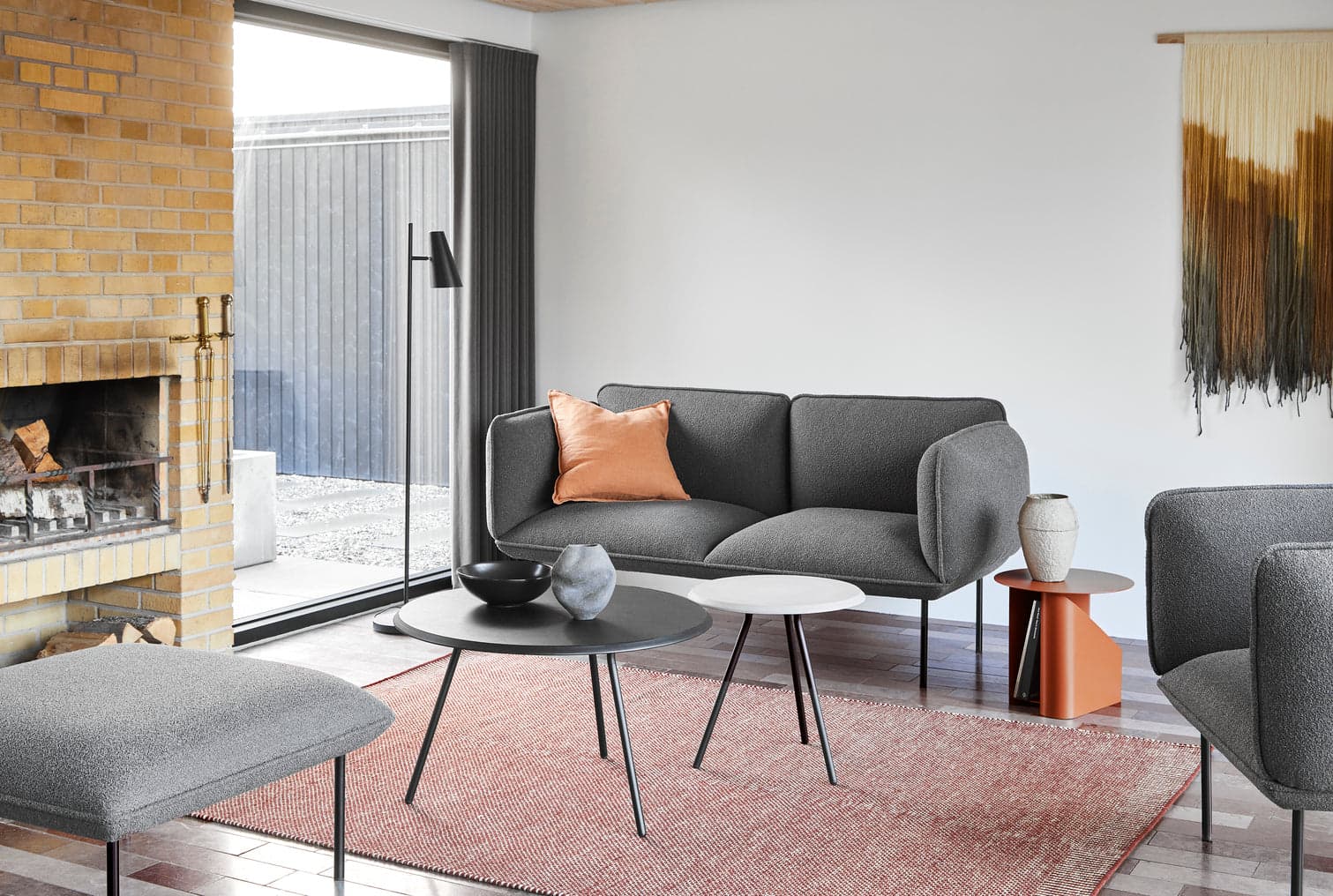 WOUD Soround coffee table - Black ash (Ø75xH40,50) — фото 4