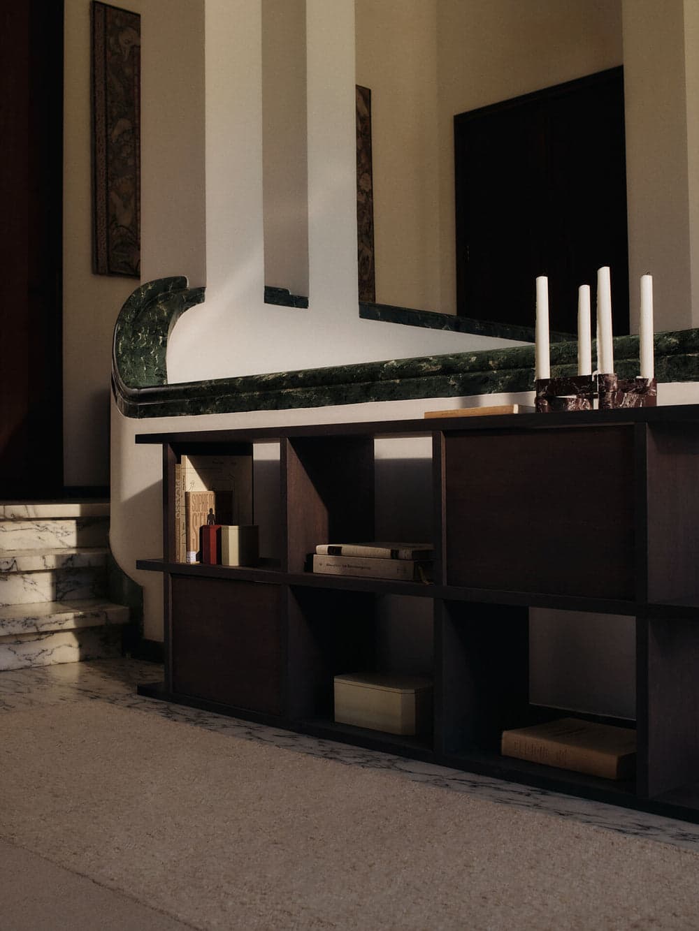 Ferm Living Kona Bookcase Cabinet Insert - Dark Stained Oak — фото 3