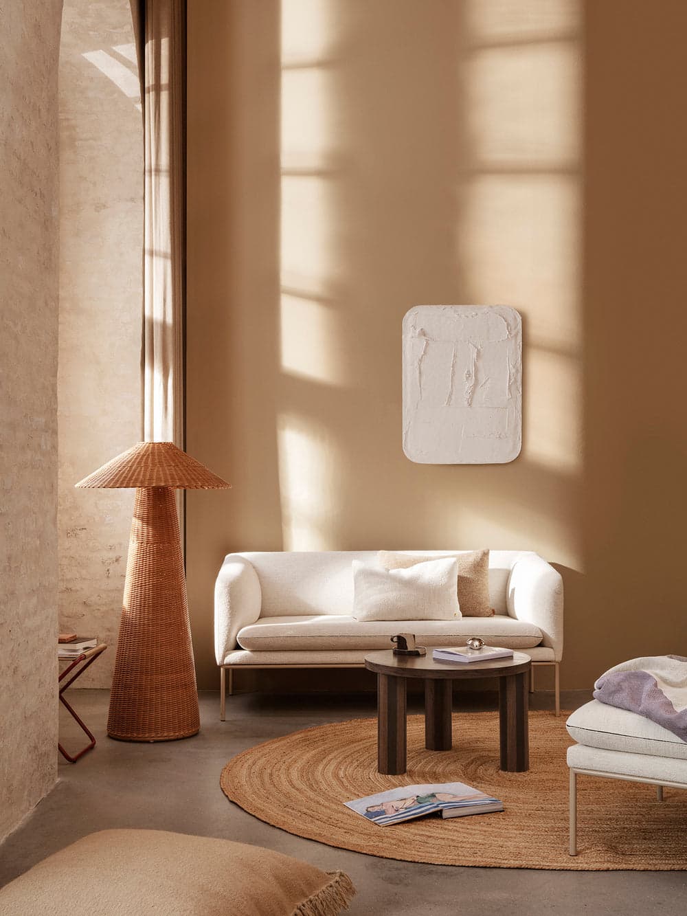 Ferm Living Post Coffee Table - Small - Lines — фото 3