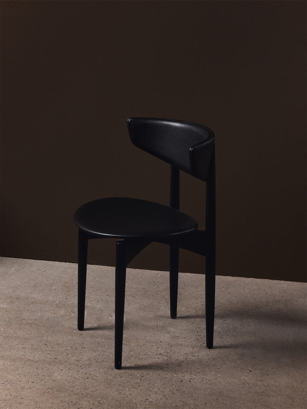 Ferm Living Herman Dining Chair - Upholstered - Vegea - Black Ash/Black — фото 3