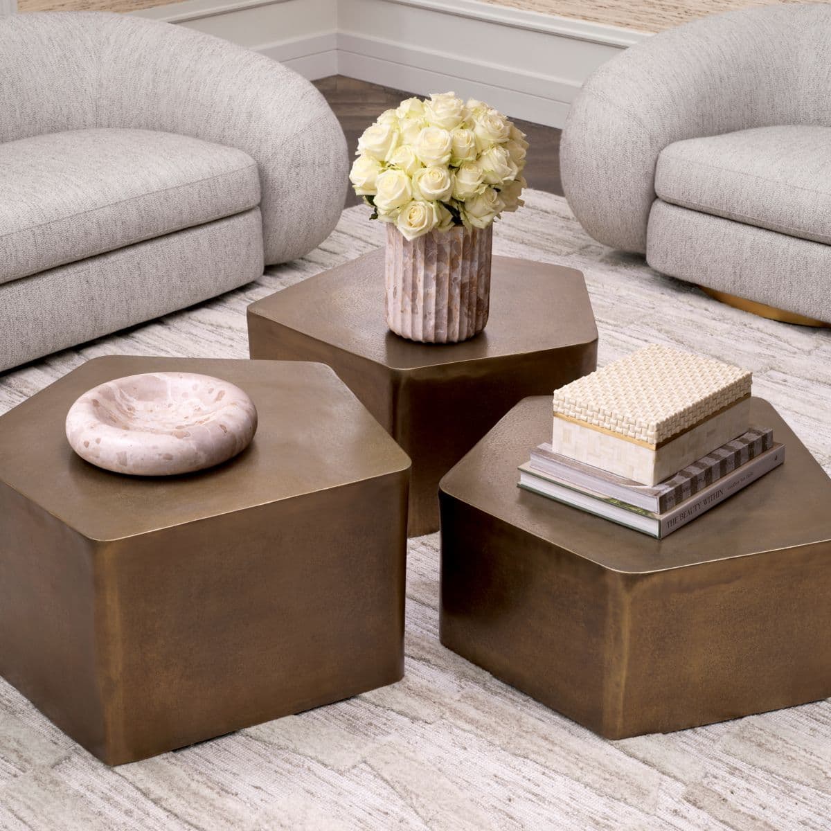 Eichholtz Coffee Table Veenazza set of 3 — фото 2