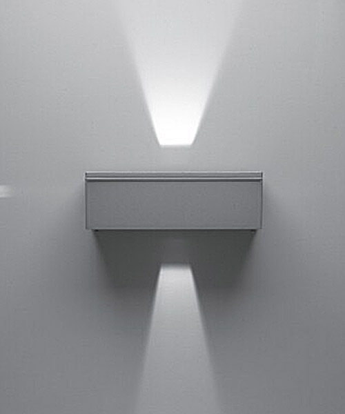 iGuzzini Настенный светильник iGuzzini Yota