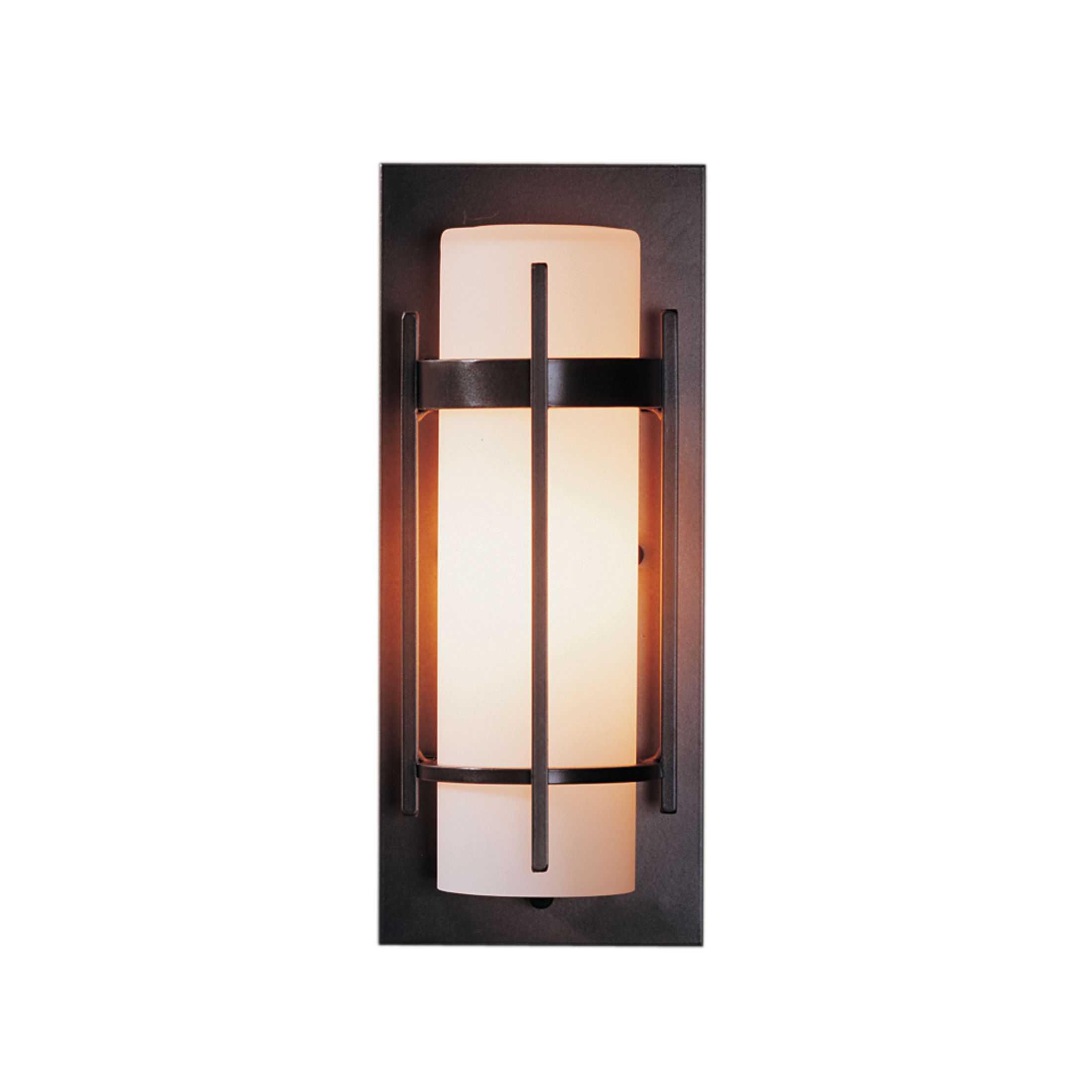 Hubbardton Forge Настенный уличный светильник Hubbardton Forge Banded Small Outdoor Sconce