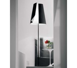 Напольный светильник Pallucco Guardian of light nero, фото 1