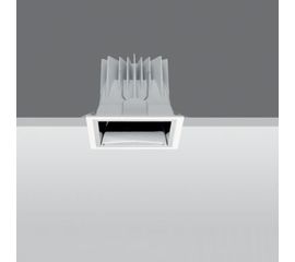 Встраиваемый в потолок светильник iGuzzini Reflex L.L.E. square MC00, фото 1