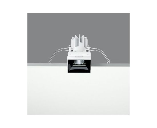 Встраиваемый в потолок светильник iGuzzini Laser Blade L High Contrast N138, фото 1