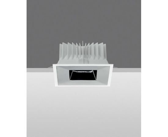 Встраиваемый в потолок светильник iGuzzini Reflex Easy square, фото 1