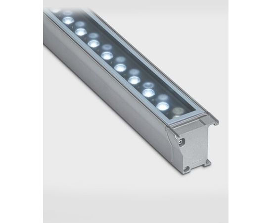 Встраиваемый в грунт светильник iGuzzini Outdoor Linealuce recessed LED, фото 1