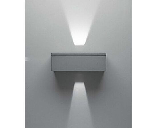 Настенный светильник iGuzzini Yota, фото 1